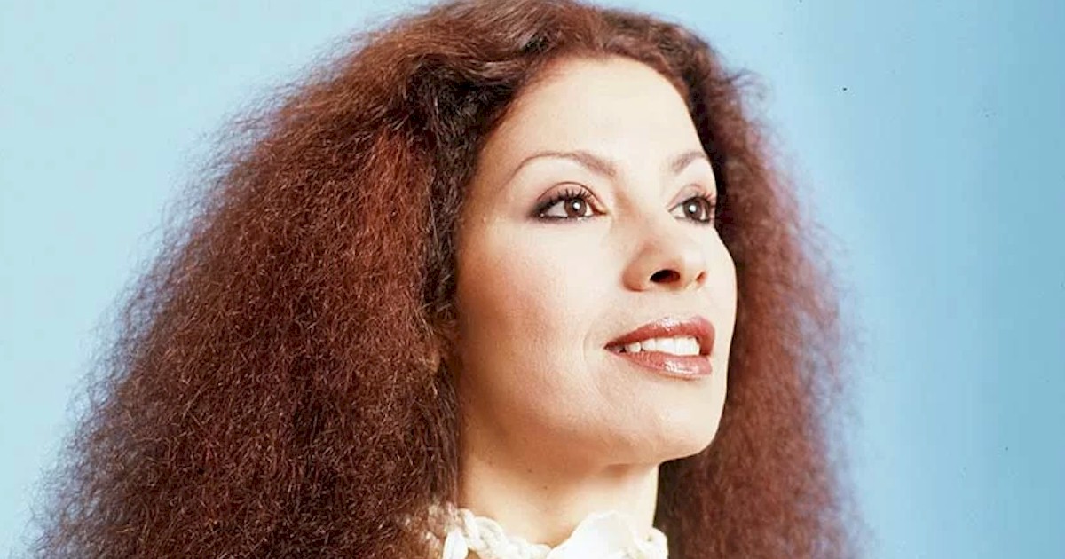 Álbum homônimo de Clara Nunes, de 1973, ganha edição em vinil amarelo