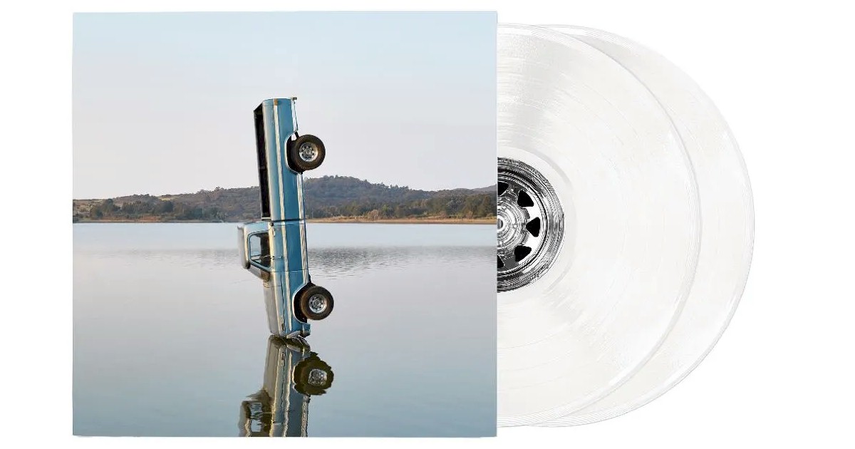 Post Malone lança 'F-1 Trillion' em vinil duplo branco