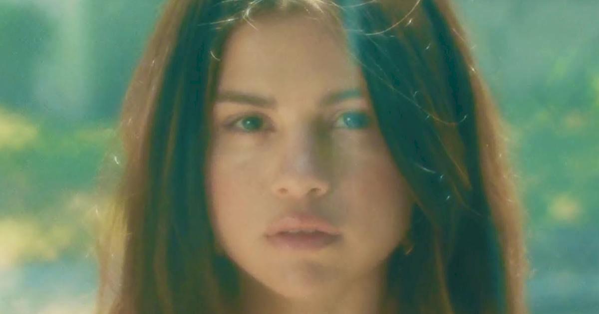 Selena Gomez lança o single 'Fetish' em vinil compacto colorido