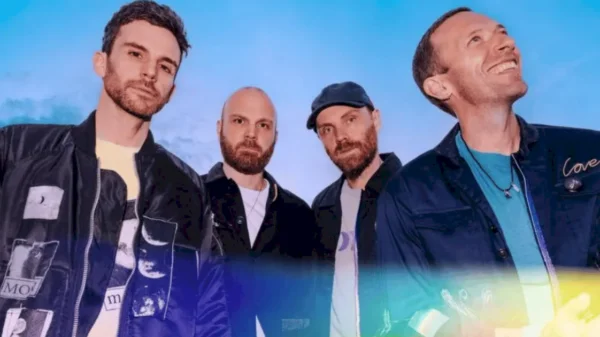 Coldplay lança álbum de estreia 'Parachutes' em eco-vinil